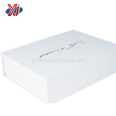 fashional logo hot stamping rigid paper cardboard magnetic closure white gift box